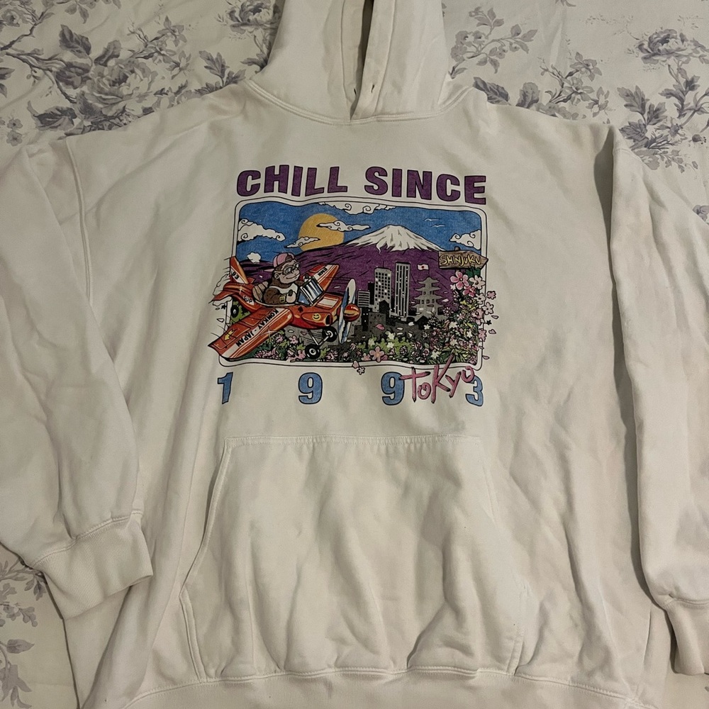 brandy melville chill since hoodie